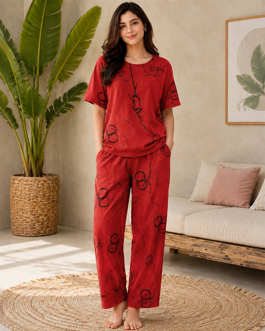 HN-RED RING CAPRI PRINTED NIGHT SUIT