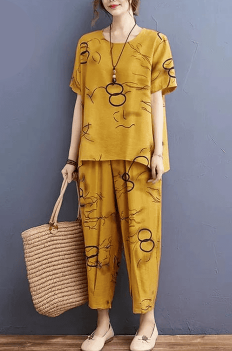 Yellow Ring Printed Capri Night Suit