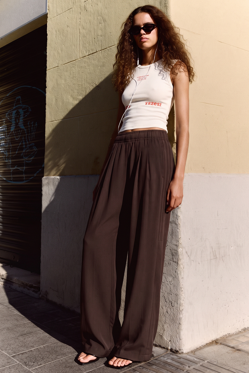 Women Tiro 3-Stripes Wide-leg Pleated Pants - Mocha