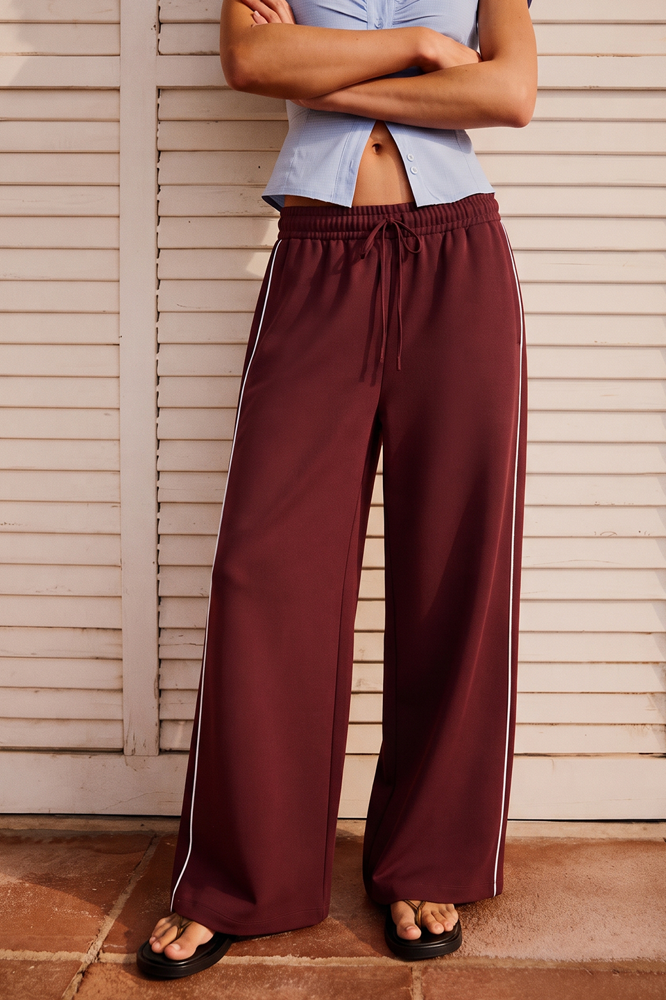 Women Wide-leg Plush Trouser With Trim Detail - Maroon