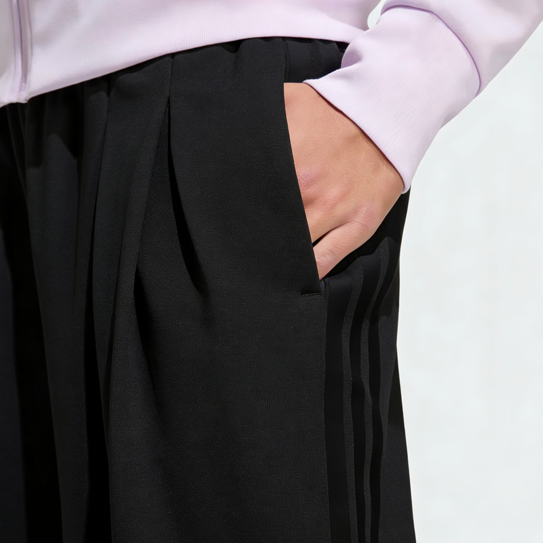 Women Tiro 3-Stripes Wide-leg Pleated Pants - Black